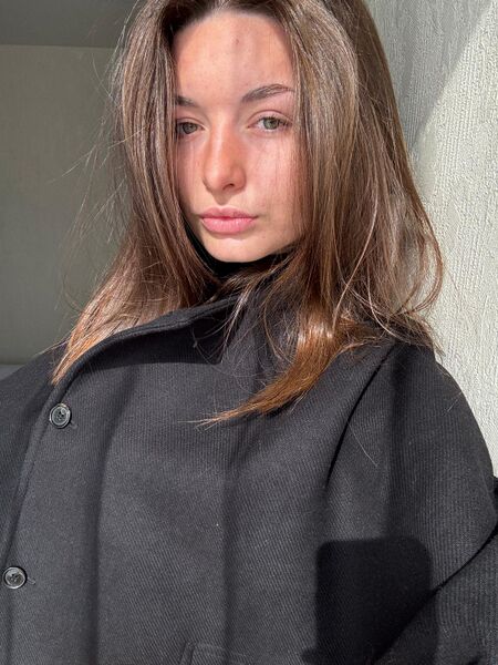 File:Laurine picture.jpg