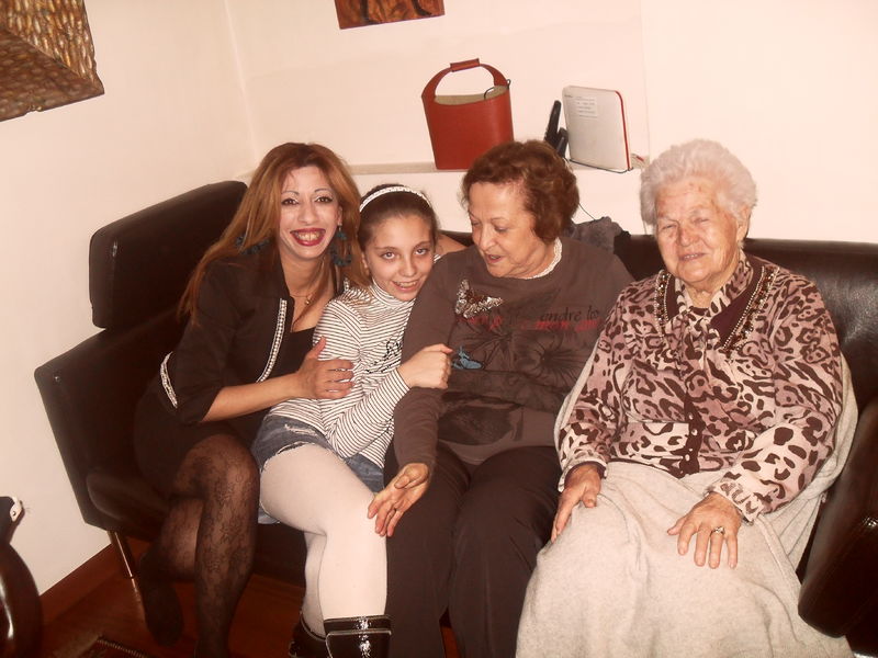 File:Q3 Roma 20120424 12.JPG